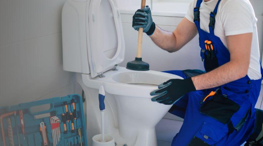 Professional septic pumping service in Raleigh, MS